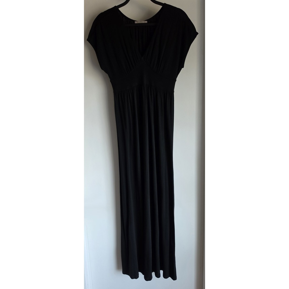 Gap Maxi Dress XS Casual Black Solid V-Neck Short Sleeve Sundress Gown